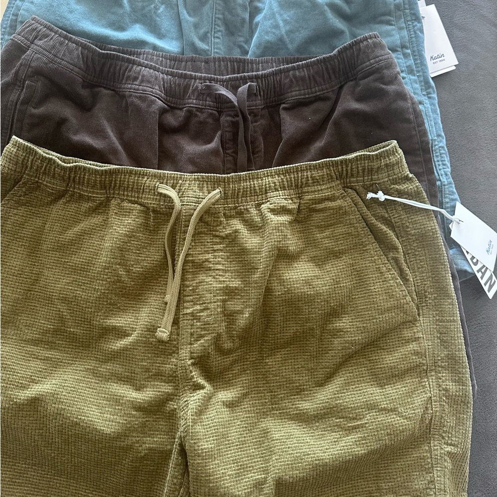 Katin bundle (3 pairs) Men's Flat Front Shorts, new w/tags* -Green, Gray, Blue
